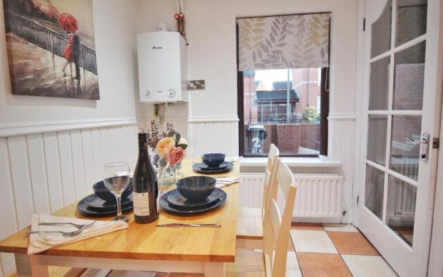 Anjore House - Belfast Serviced Apartment