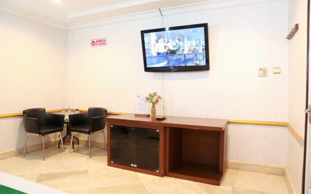 Hotel Istana Permata Dinoyo