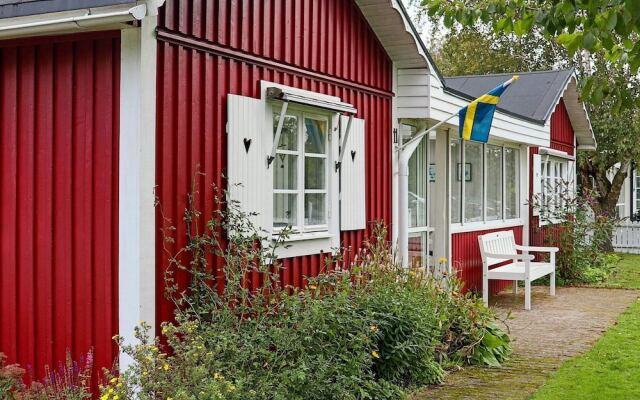 6 Person Holiday Home in Mellbystrand-by Traum