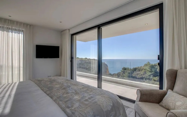 Villa Centeanes Luxury Villa Enviable Position s