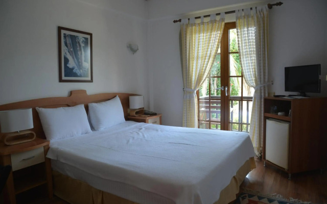 Efe Hotel Göcek