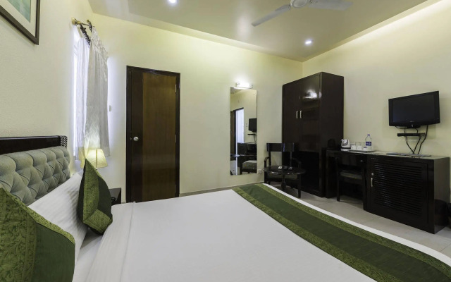 OYO 11137 Hotel Morgen Suites