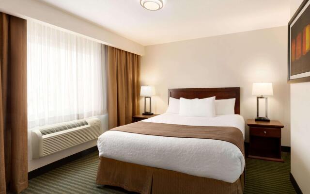 Travelodge by Wyndham Weyburn