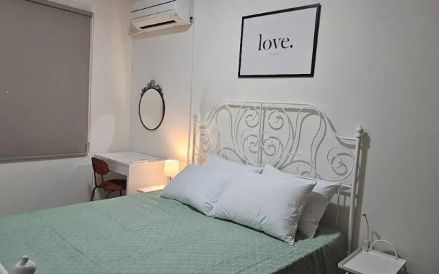 148 Lim- Stay Synergy House