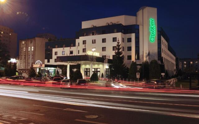 City Hotel