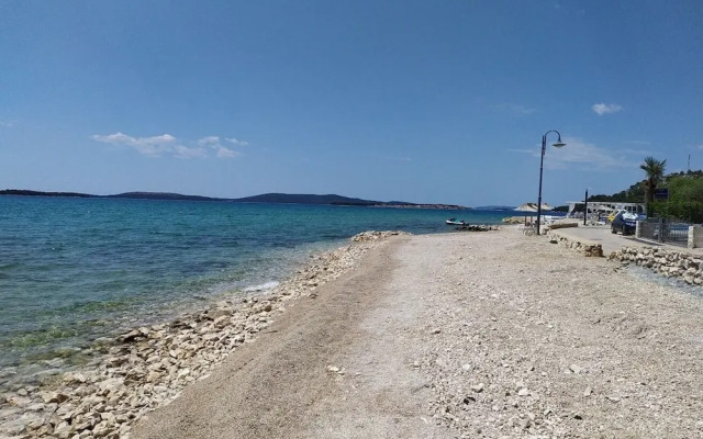 Jase - 40 m From sea - A1