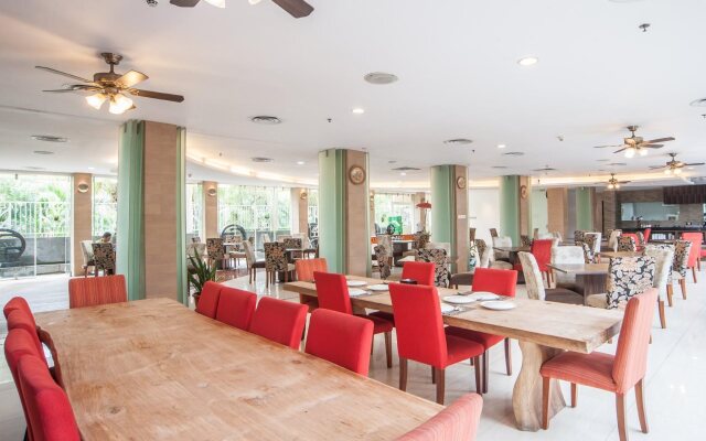 Atanaya Kuta Bali Hotel