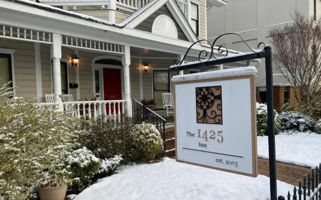 The 1425 Inn
