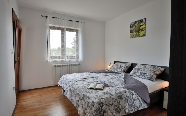 Apartment Nina