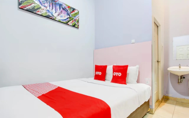 OYO 3845 Paris Syariah