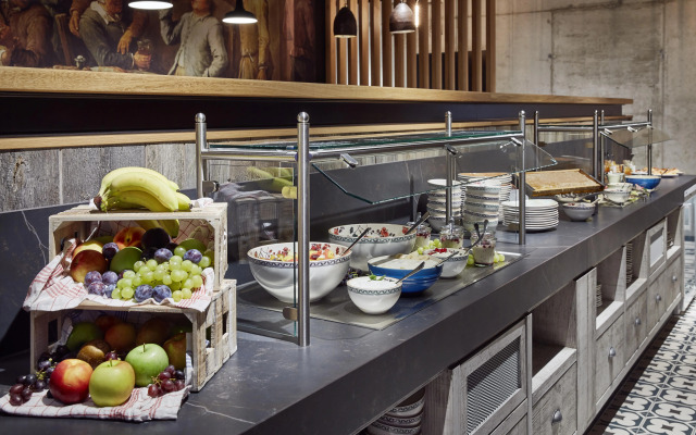 Me and All Hotel Mainz, by Hyatt