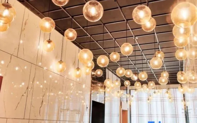 Puyuexuan City Art Hotel (Xinxiang Railway Station)