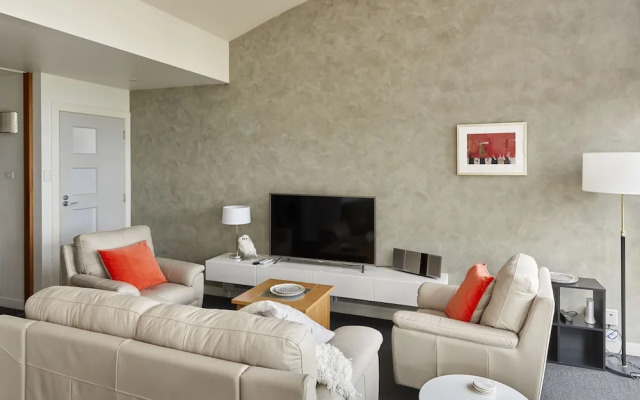 Rosevears Vineyard Retreat