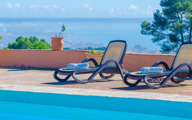 SOBREAMUNT - Villa for 6 people in Esporles.
