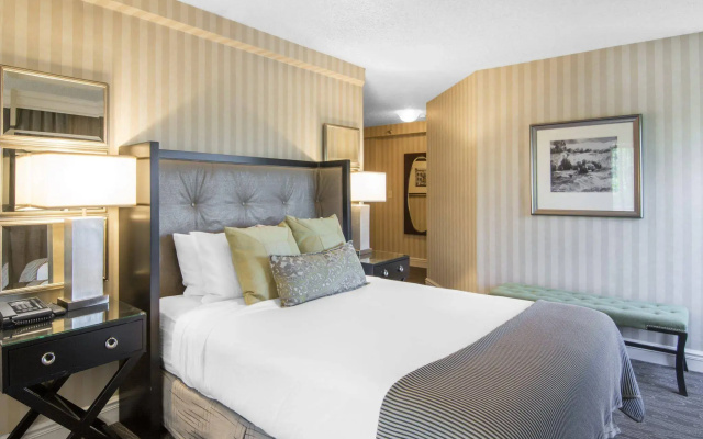 Omni Charlottesville Hotel
