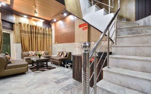 OYO 42893 Siali Residency