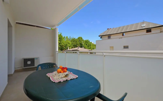 Quiet Flat With Balcony