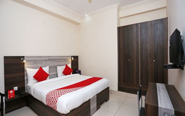 OYO 14444 JMK House