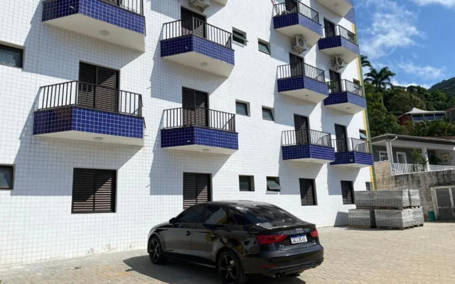 toninhas 300 mts mar