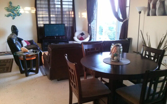 Mango Hill Retreat