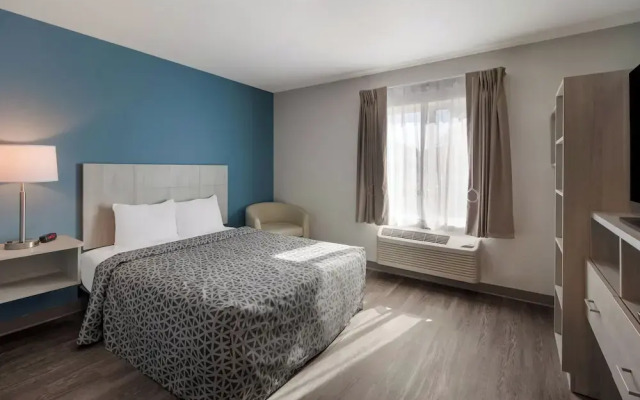 Woodspring Suites Charlotte Airport