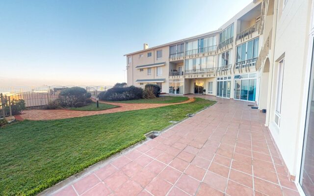 Romantic Beachfront Bachelor