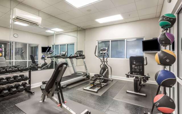 Comfort Inn & Suites Fairburn - Atlanta Southwest