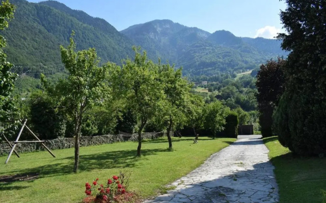 Apartment in Doucy With Mountain Views