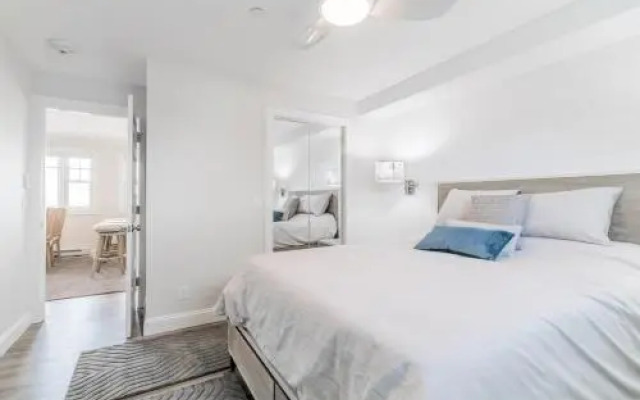 Lighthouse Suites at Pine Point