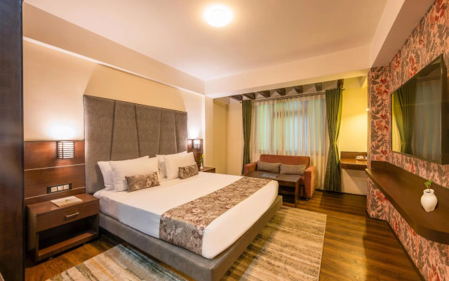 Udaan Woodberry Hotel & Spa