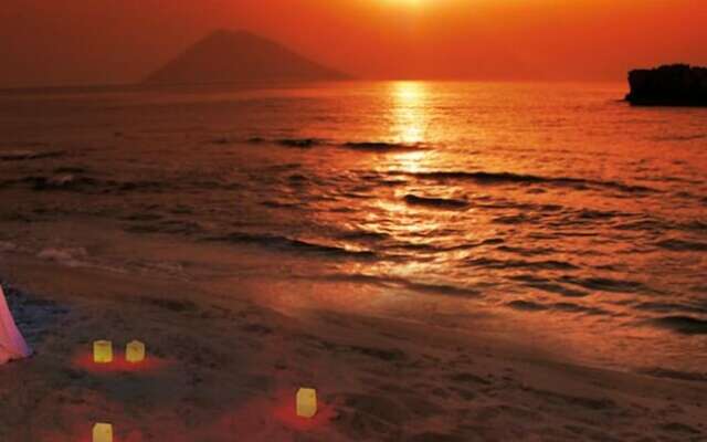 Sunshine Beach Resort