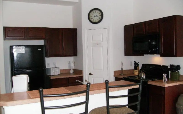 Tuscan Hills Executive Gamesroom and Spa