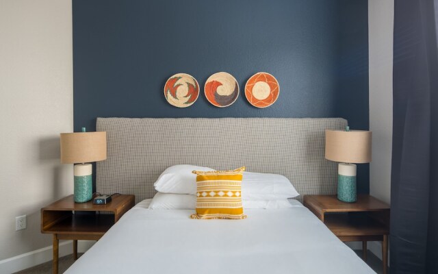Luxury 2br Near Kierland Commons by Wanderjaunt