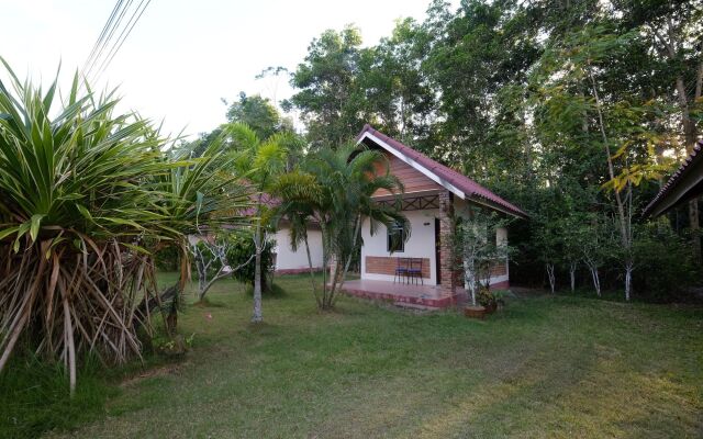 Petch Anda Resort