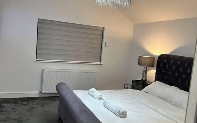 Serenity Haven 4-bed With Hottub,games,gym & More