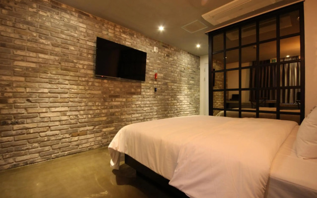 SOYU Hotel