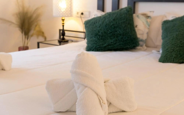 VILLA MESTRAL, reformada 2022