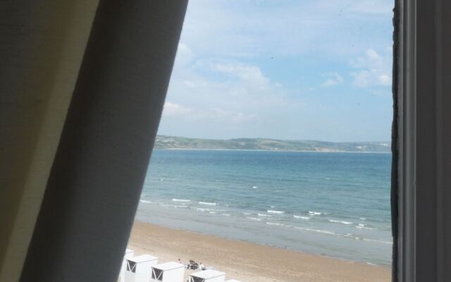 Whitecliff Guesthouse