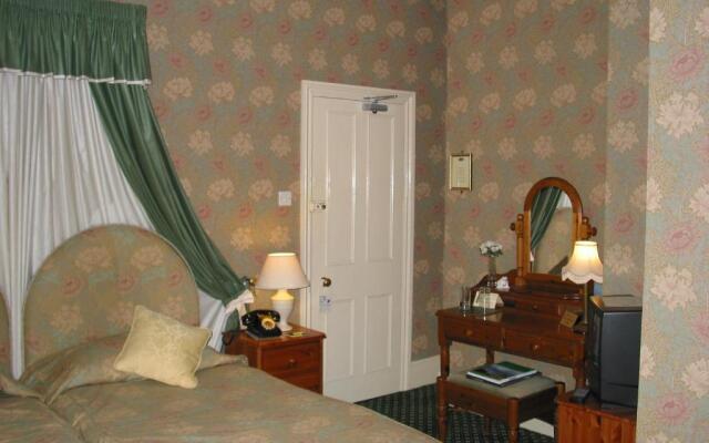 Rylstone Manor