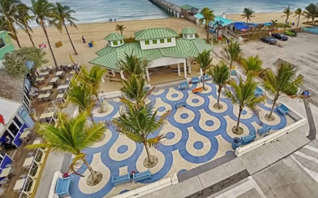 Steps to Sand and Sea 3