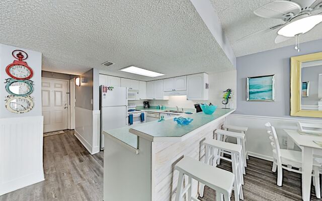 1005wate 3 Bedroom Condo