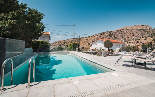 Villa Adam