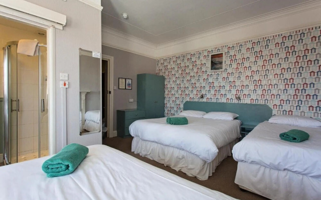 Sandcliff Guest House
