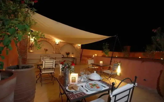 Riad Anais Medina