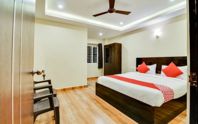 Raajas Grand by OYO Rooms