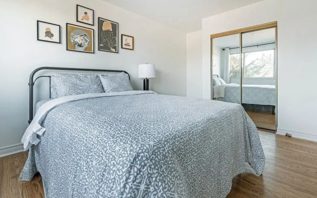 Family & Corporate home in Mississauga