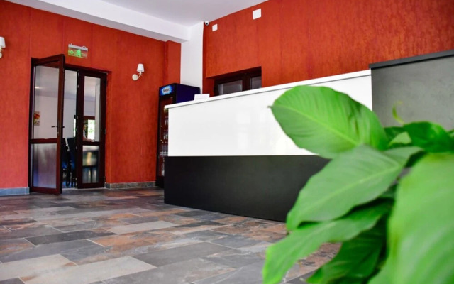 Hotel Cirus