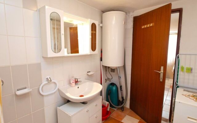 Apartment 1391