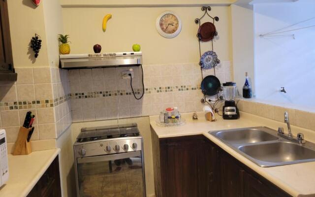 apartment B-302 in the colonial zone