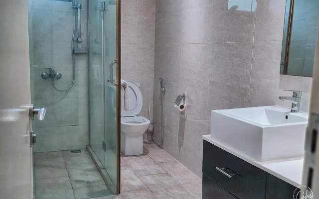 Grand Bay Suites